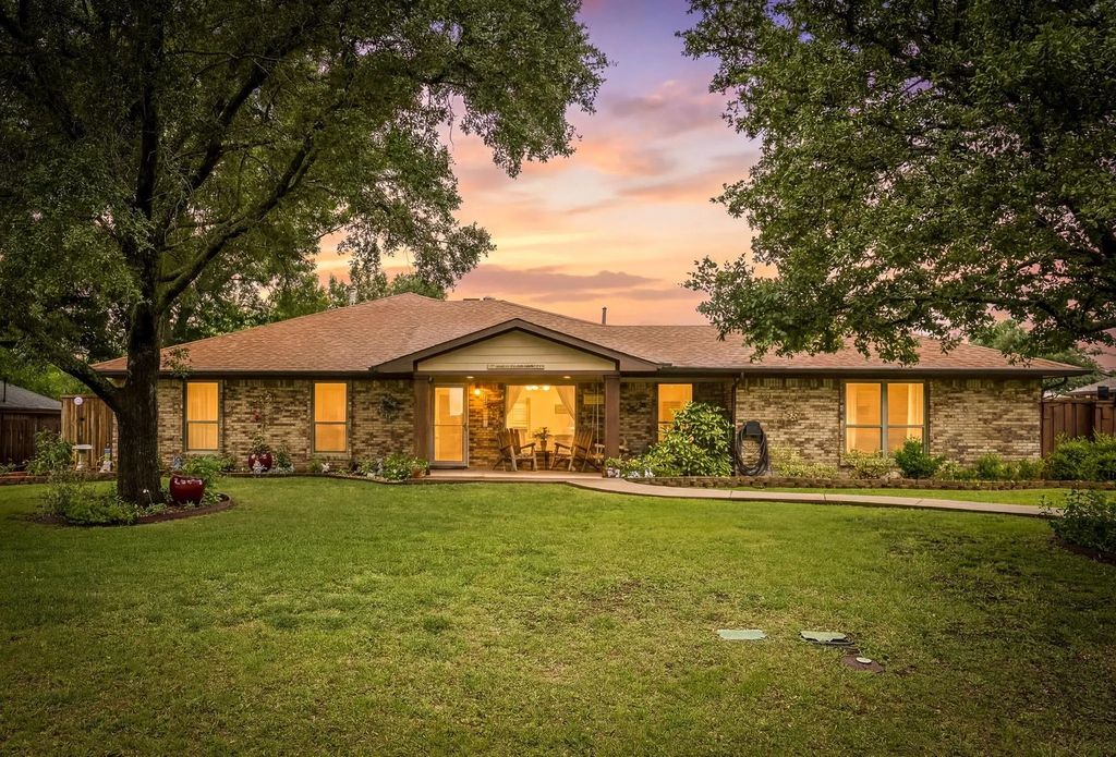 703 Horizon Drive, Murphy