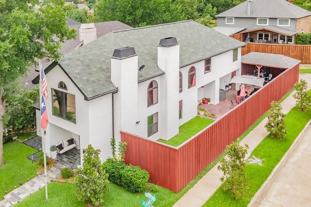 1349 Jeanette Way, Carrollton