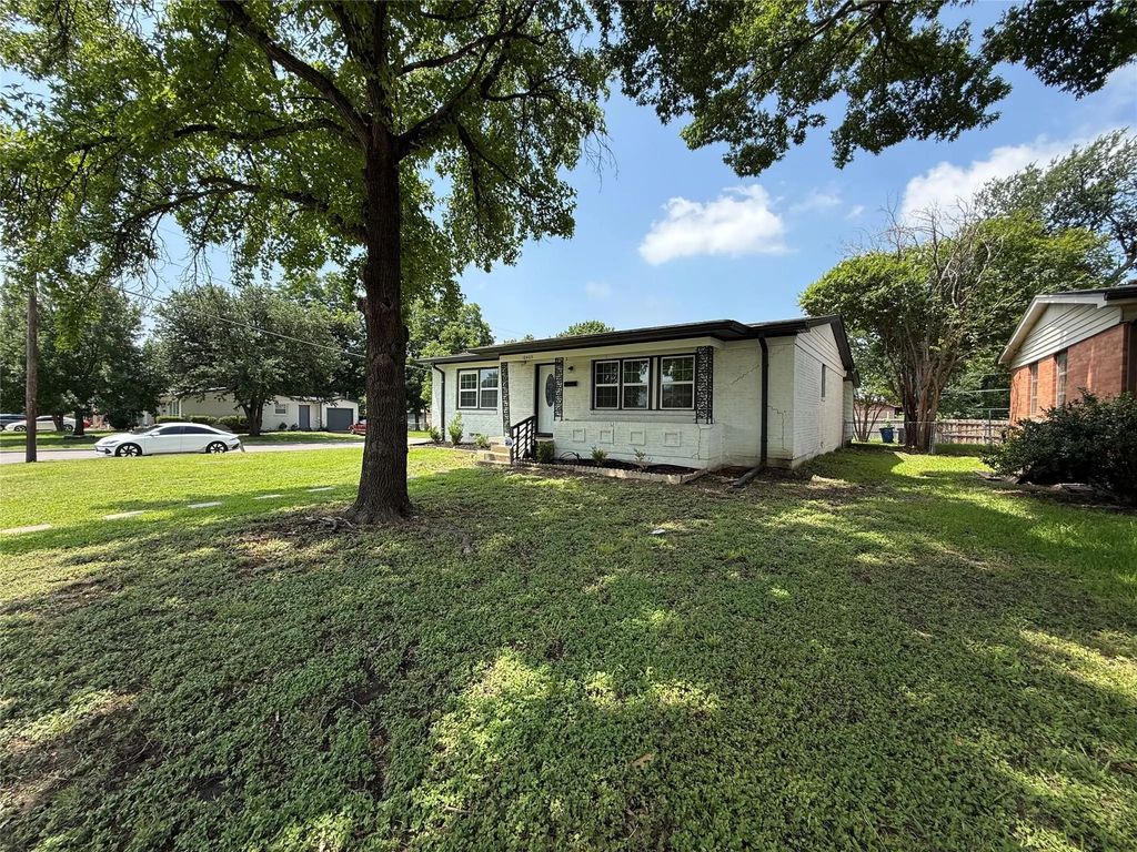 10403 Sandra Lynn Drive, Dallas