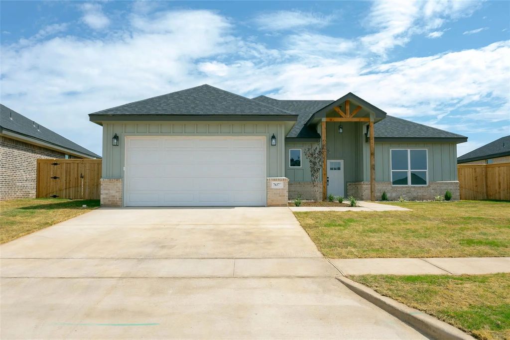 7637 Mountain View Road, Abilene