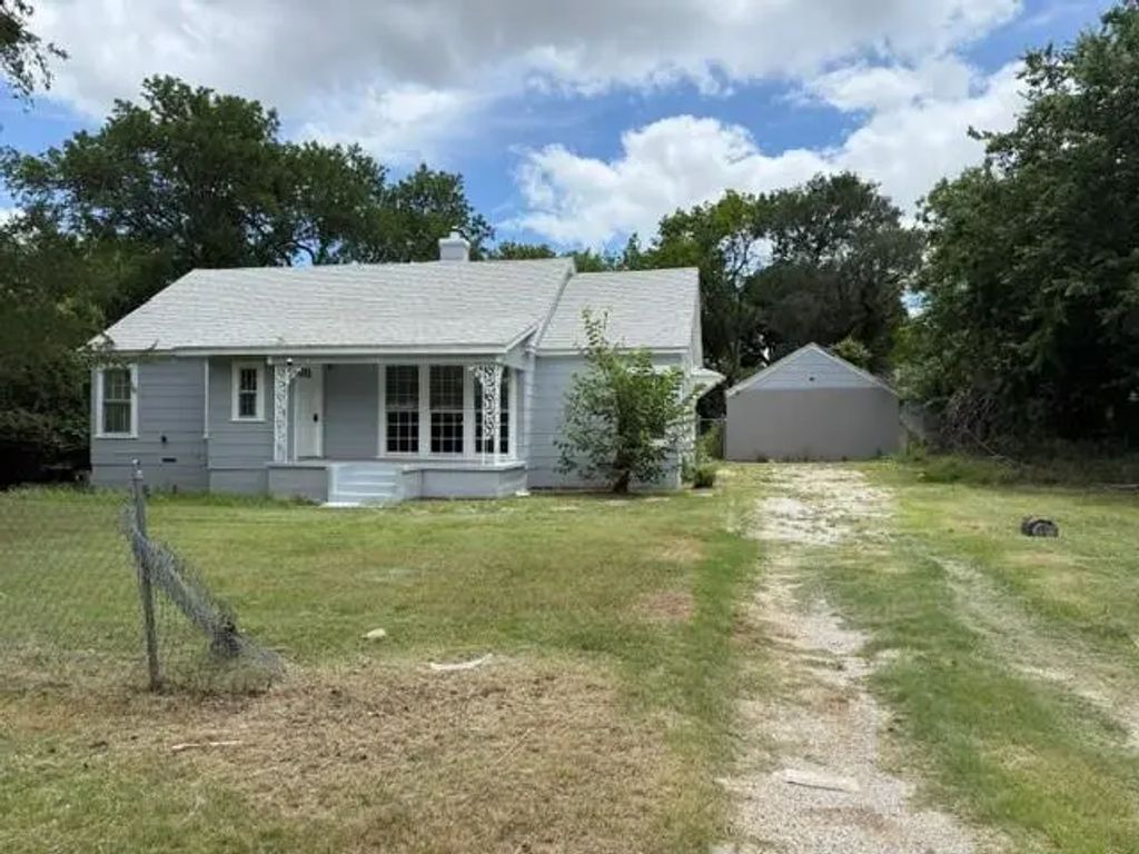 2404 Fairway Drive, Fort Worth
