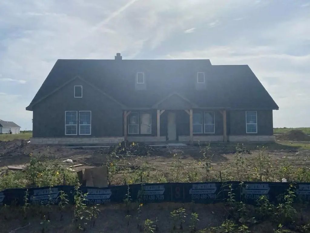 181 Sunny Side Road, Valley View