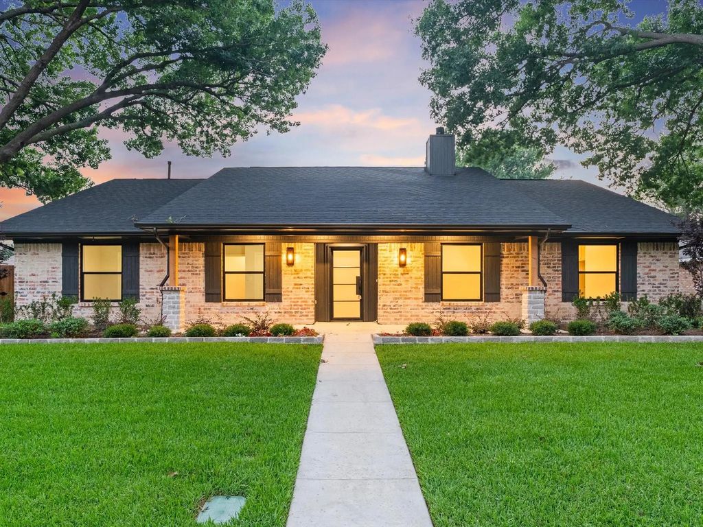 2813 Staffordshire Drive, Carrollton