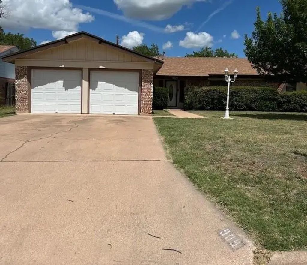 909 Harwell Street, Abilene