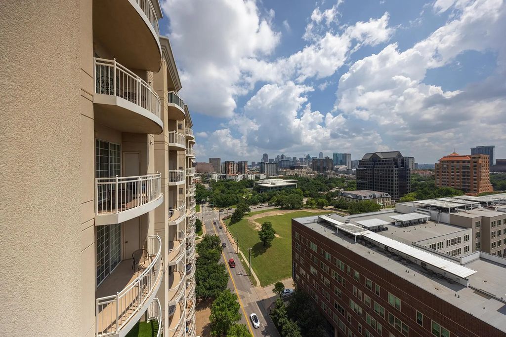 3225 Turtle Creek Boulevard 1422, Dallas