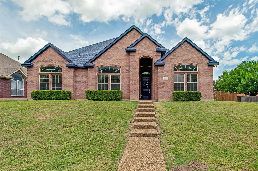 803 Mill Creek Road, Lancaster