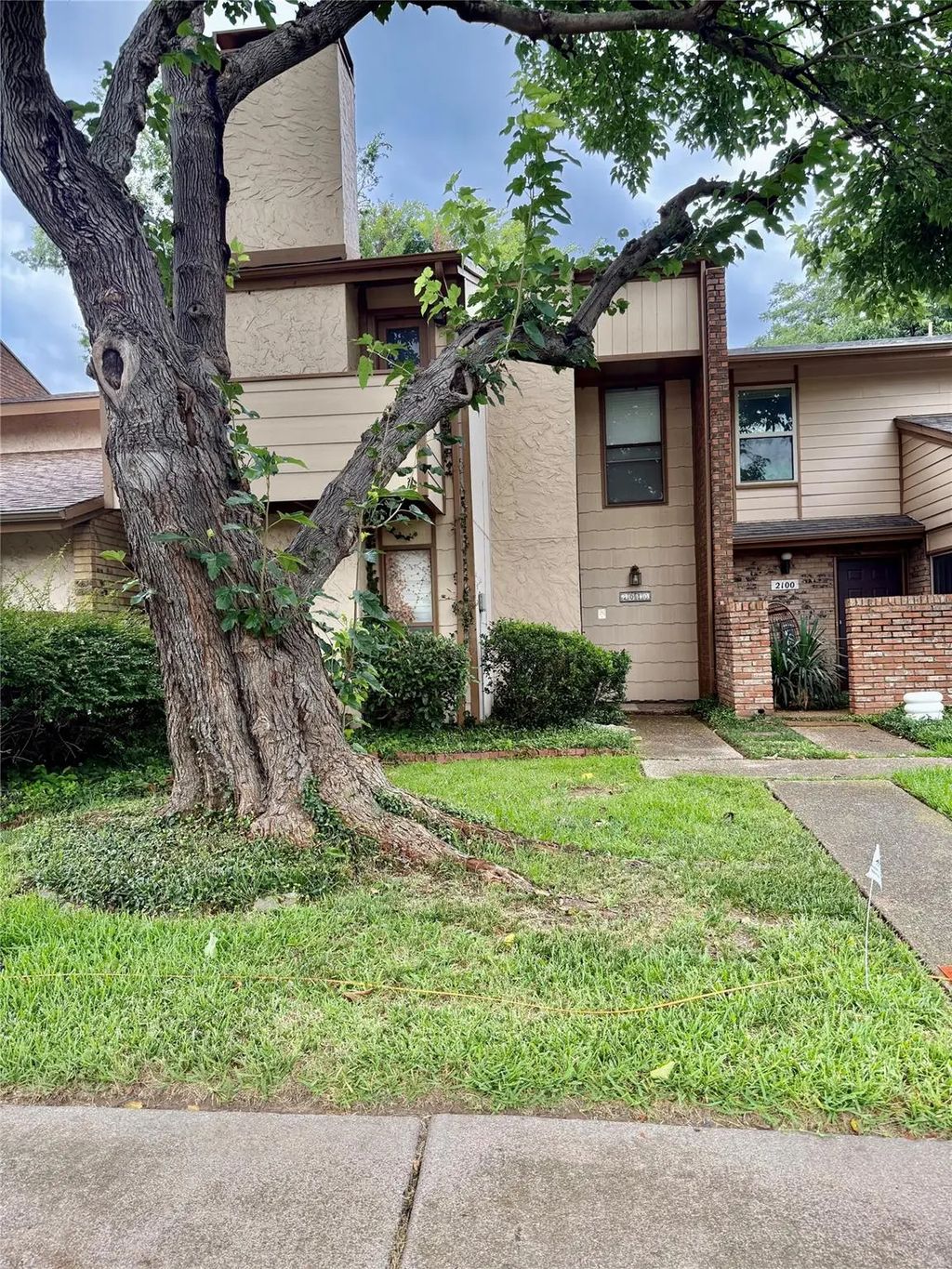 2010 Westkendal Lane, Arlington
