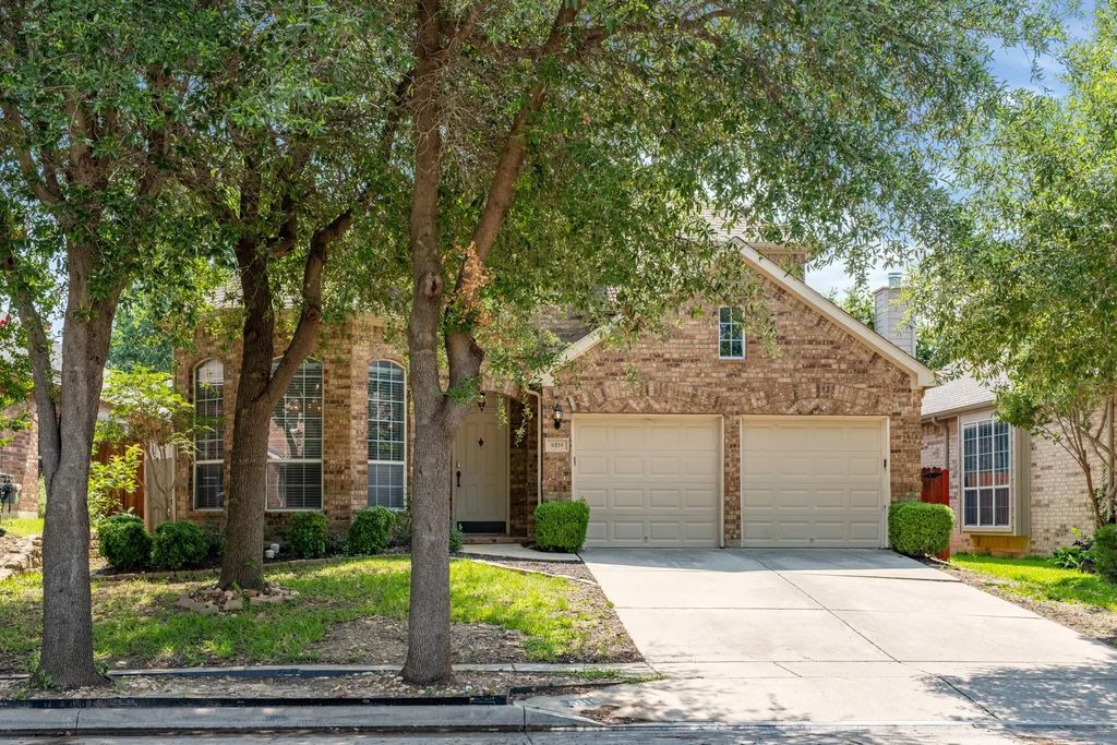 9316 Moncrief Street, Fort Worth