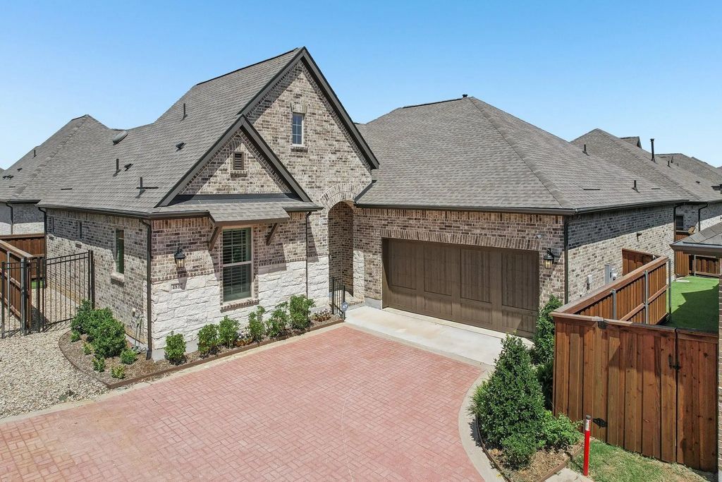 4817 Forest Crest Parkway, Arlington