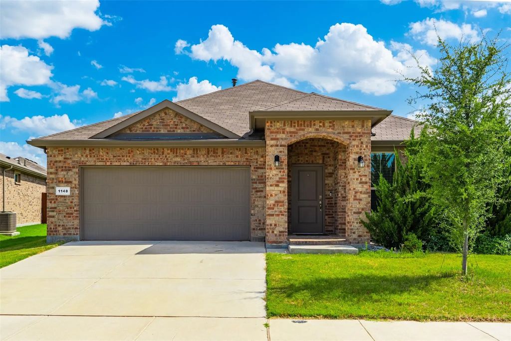 1148 Gillespie Drive, Fort Worth