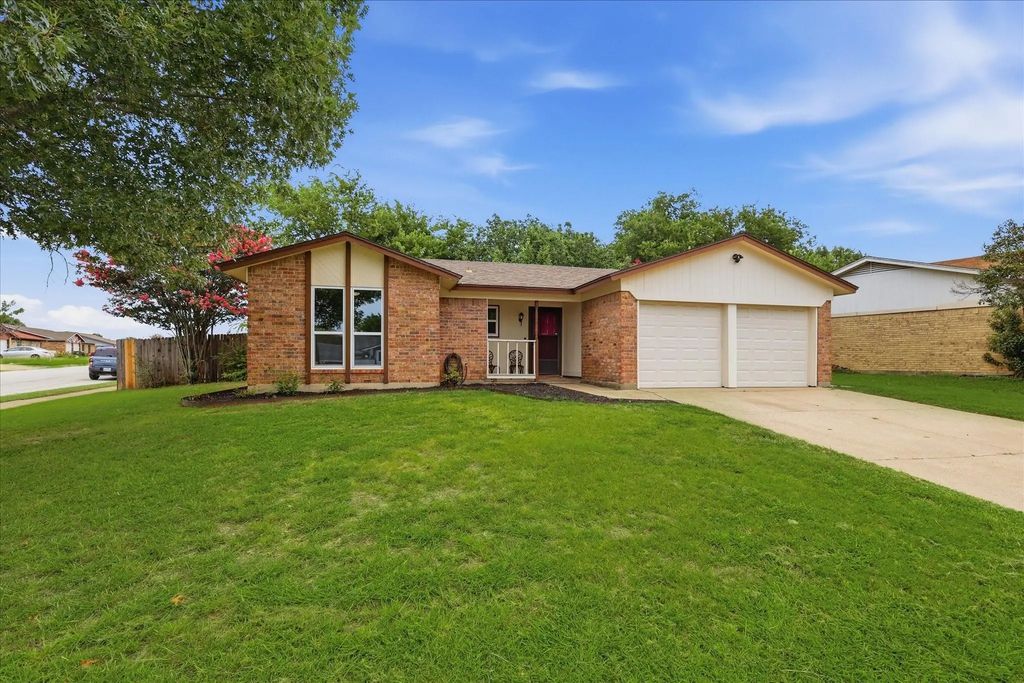 6028 Marigold Drive, Watauga
