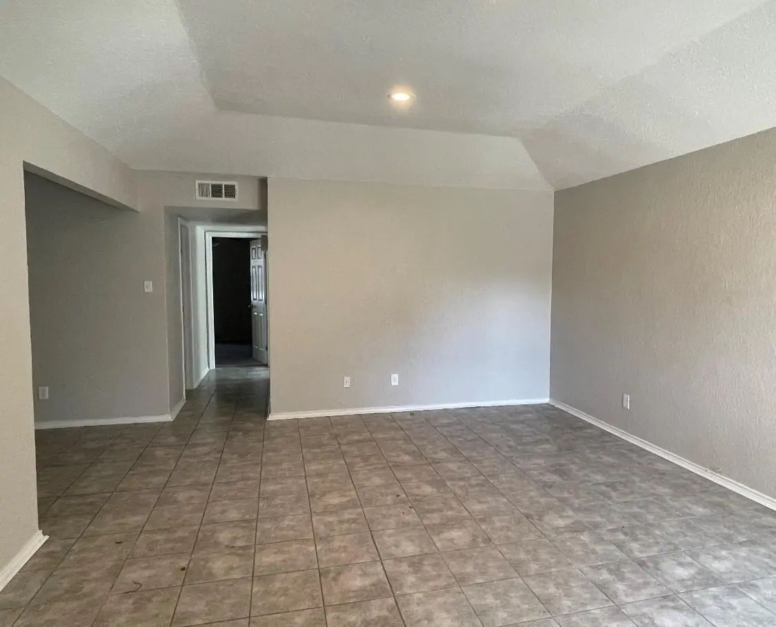 Photo of Listing #21313306