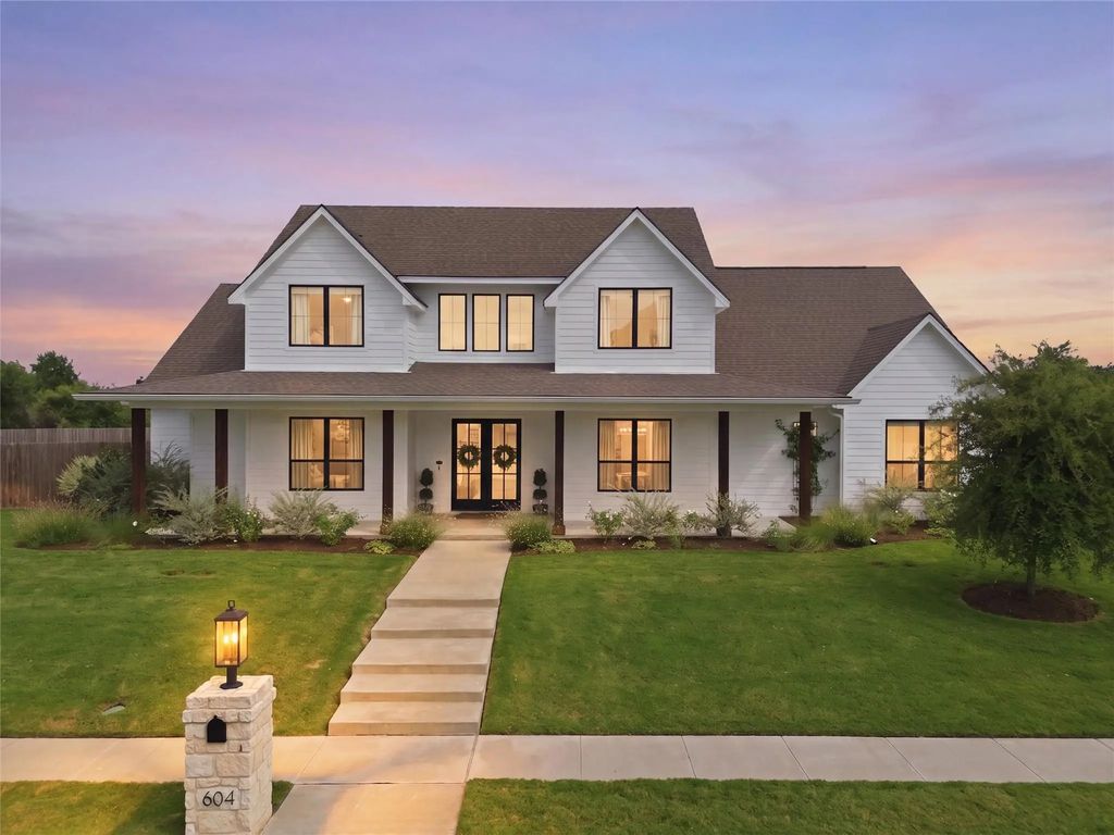 604 Lindsay Lane, Robinson