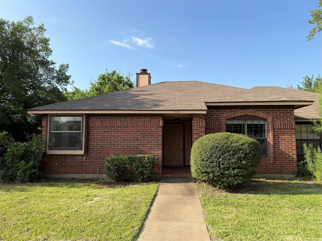 553 Parkway Boulevard, Coppell