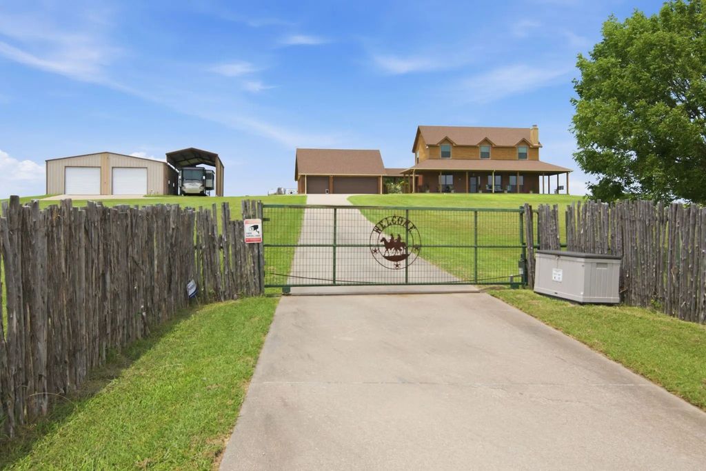 117 John Chisholm Road, Weatherford