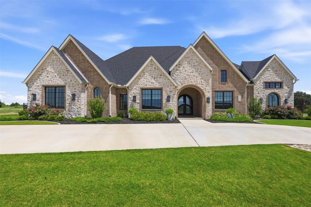 3500 Fairway Drive, Denton