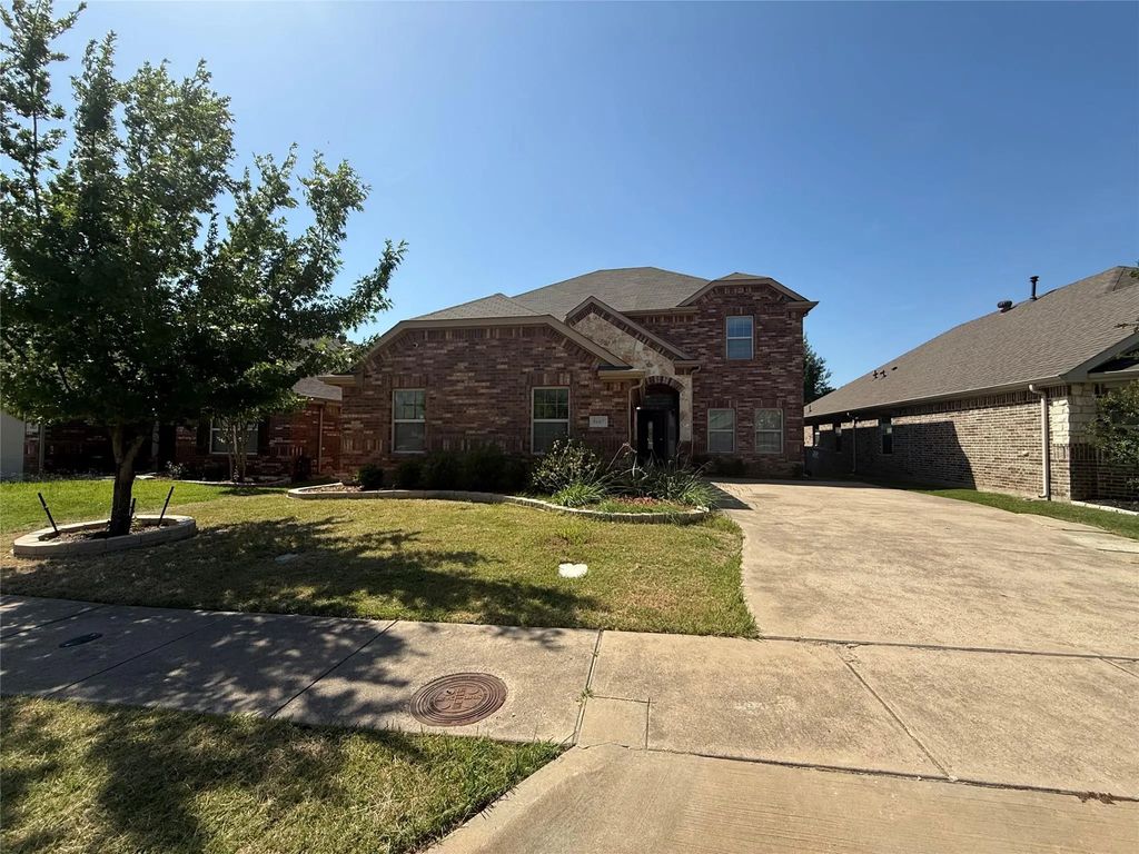 5667 Mountain Hollow Drive, Dallas