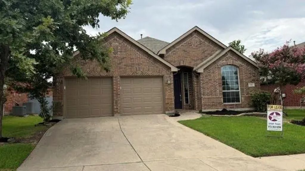 6517 Briar Lake Trail, Sachse