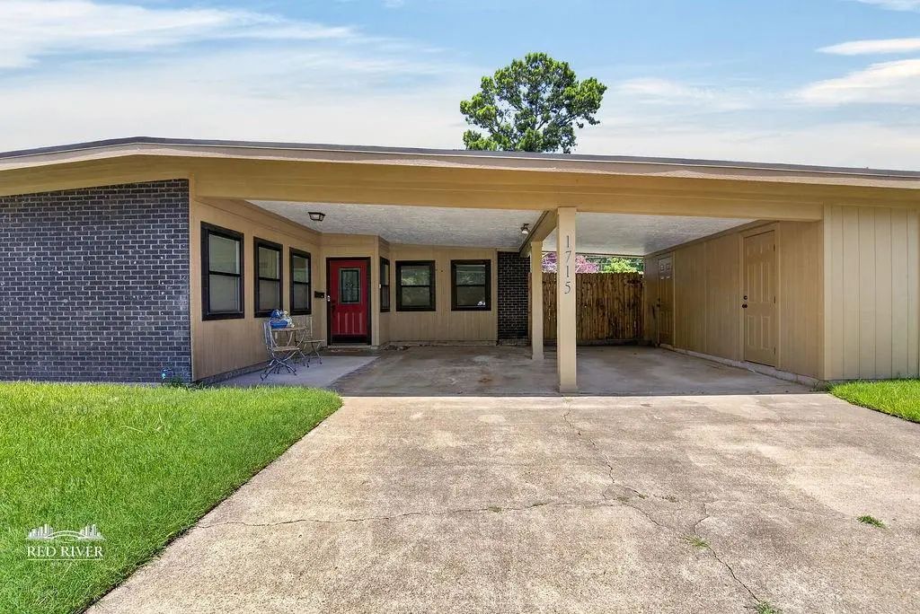 1715 Captain Shreve Drive, Shreveport