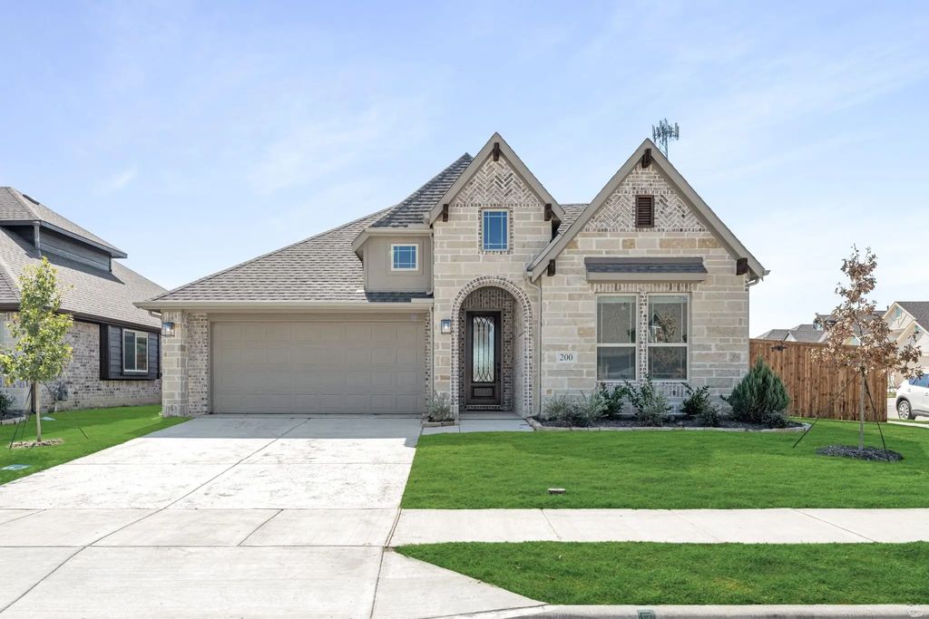 200 Sweetwater Drive, Commerce