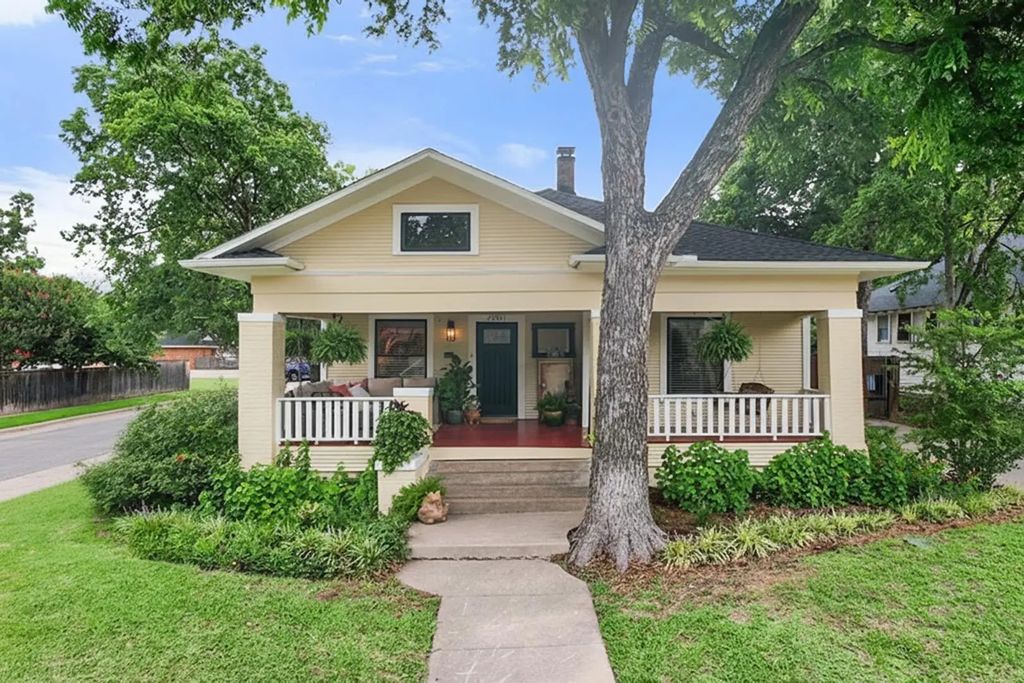 2001 Lipscomb Street, Fort Worth