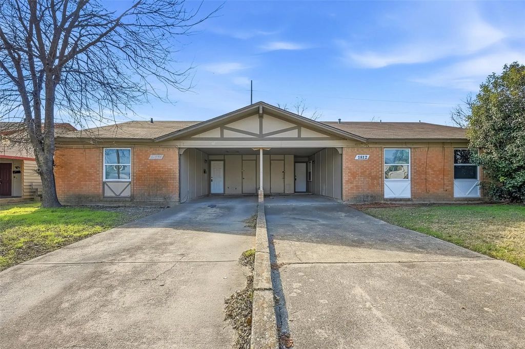 1812 Frances Drive 1810, Garland