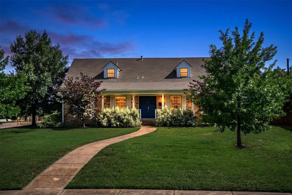 501 Arrowhead Drive, Richardson