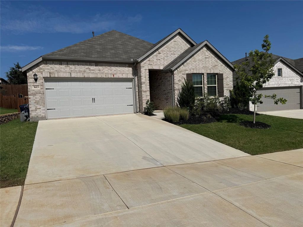 3613 Monte Carlo Lane, Denton