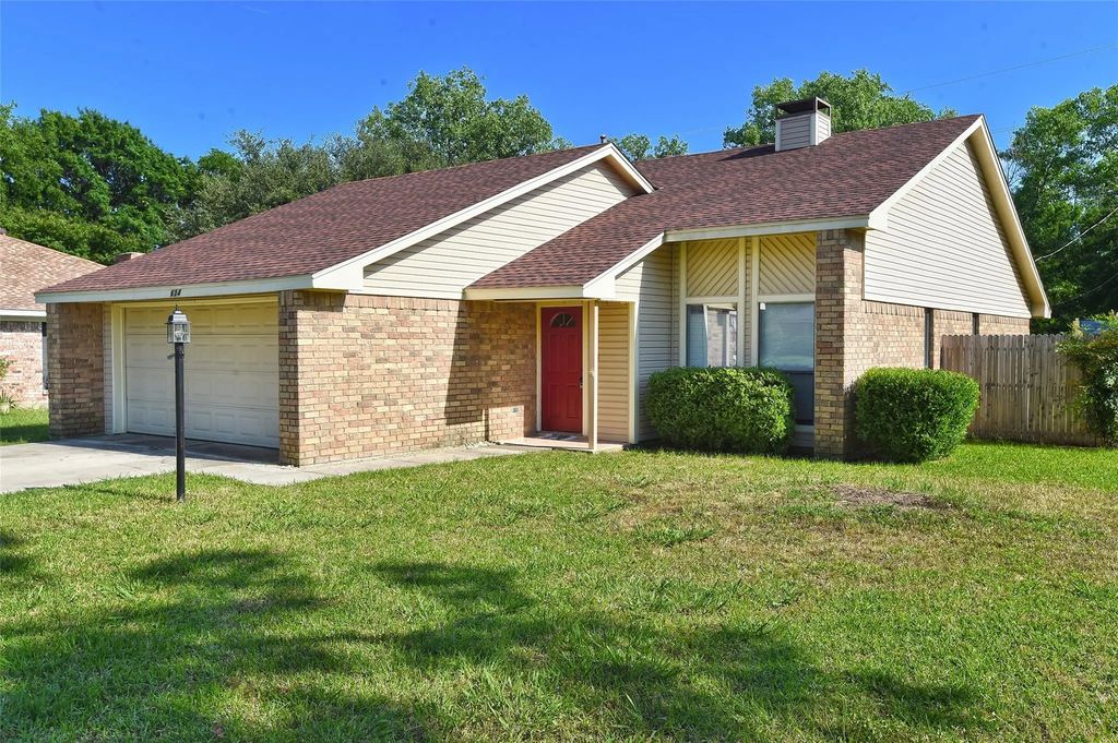 624 Aspen Drive, Denton