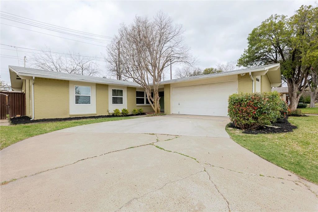 11839 High Meadow Drive, Dallas