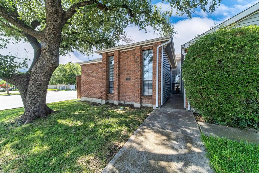 6344 Winton Street, Dallas