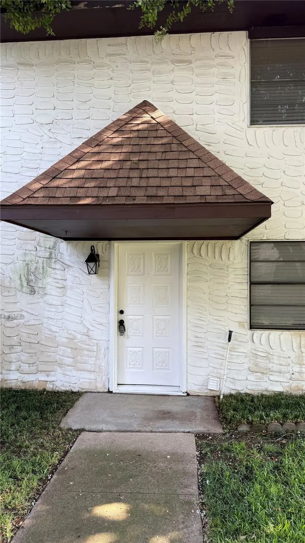 1723 E Grauwyler Road 122, Irving