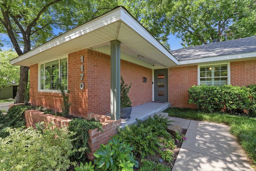 1170 Bally Mote Drive, Dallas