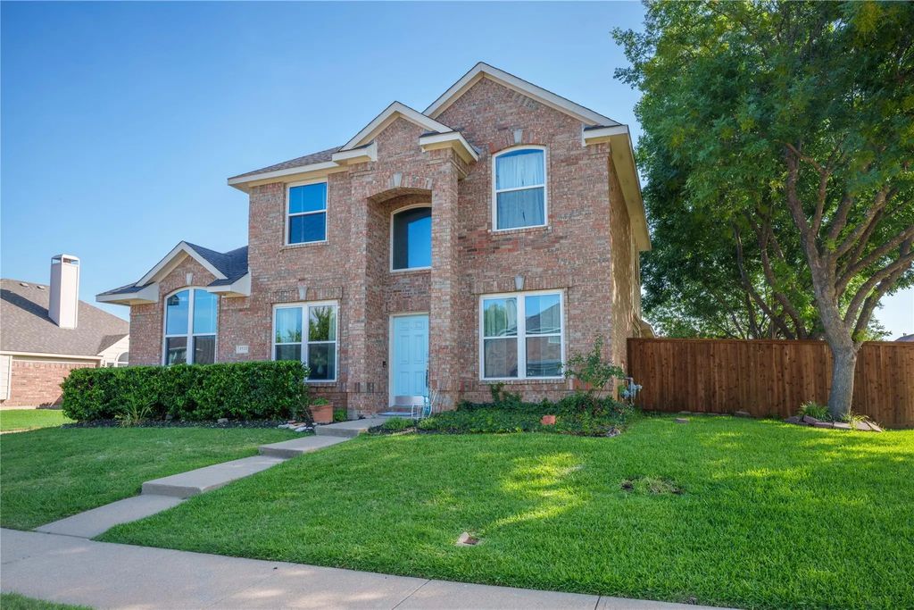 1532 Niagara Boulevard, Lewisville