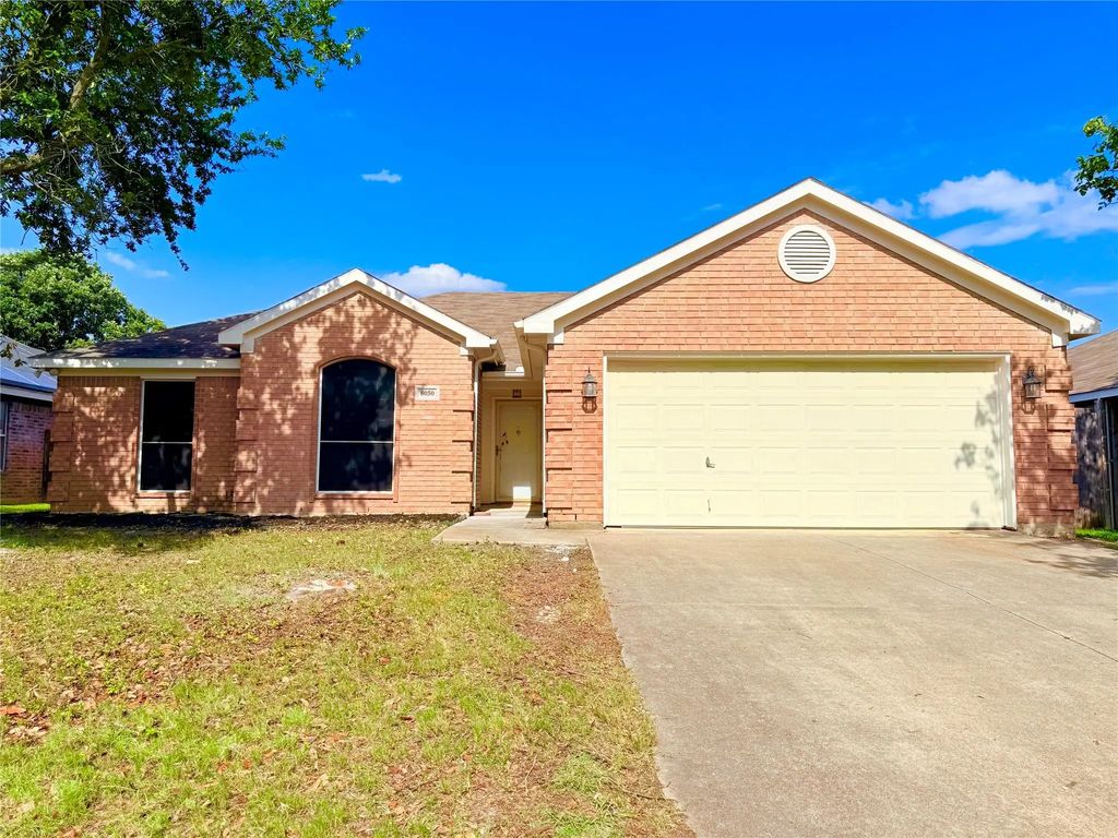 8050 Jolie Drive, Fort Worth
