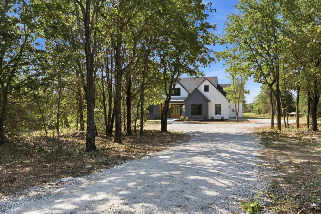 439 Pleasant Grove Road, Waco