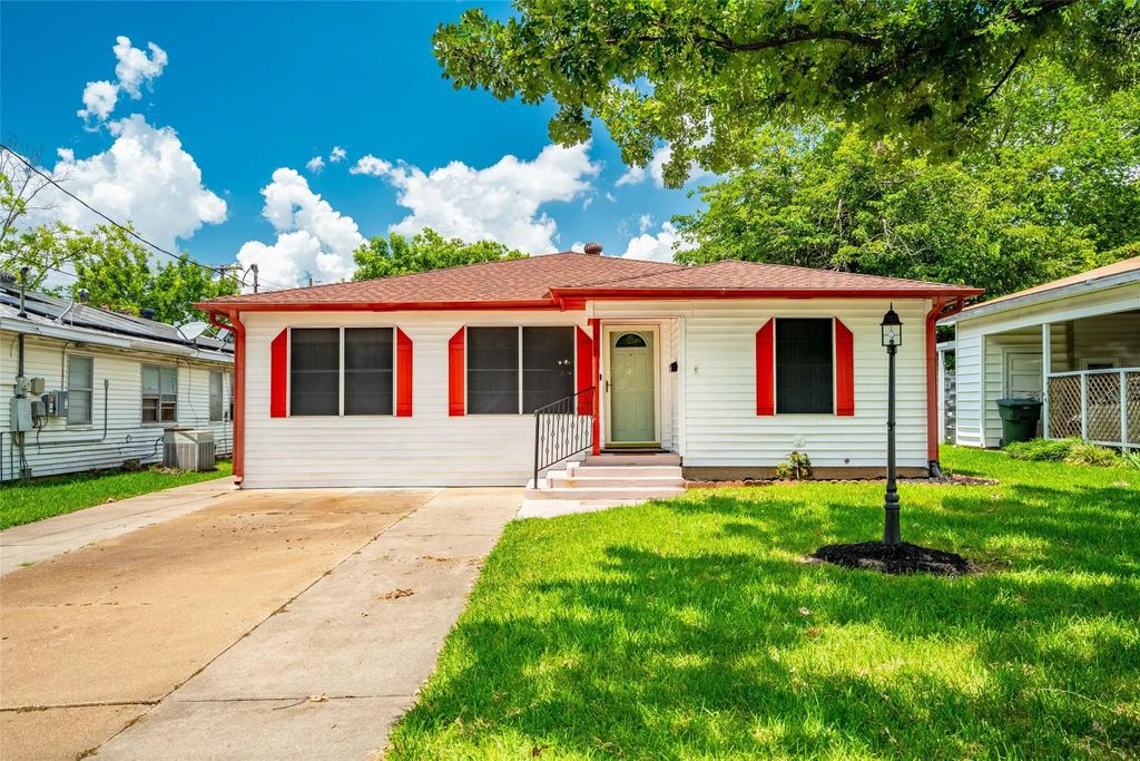 219 W Wilson Avenue, Sherman