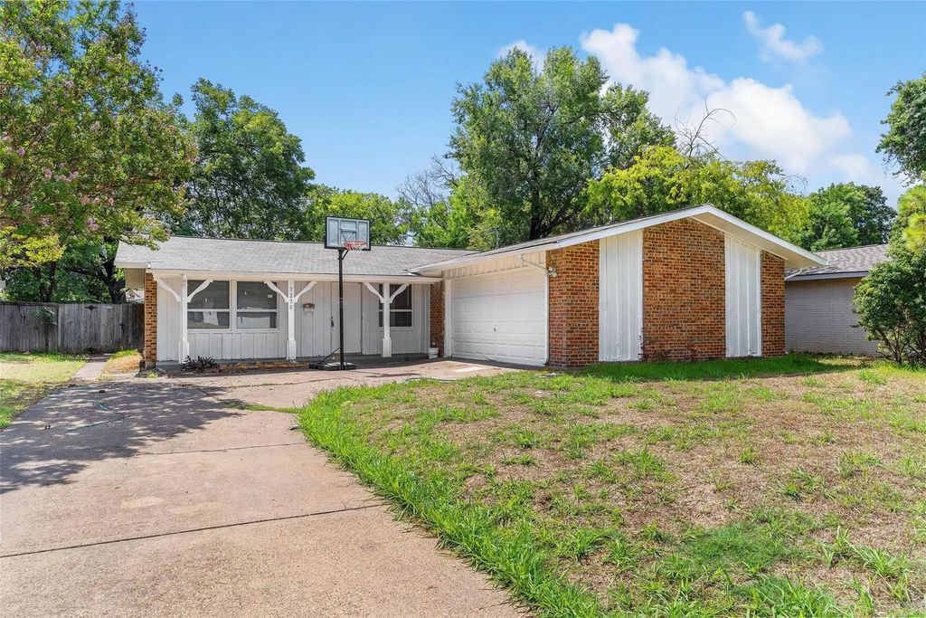 3230 High Vista Drive, Dallas