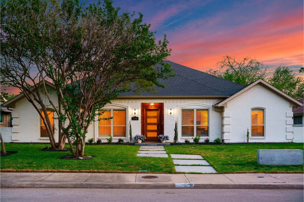 7246 Arbor Oaks Drive, Dallas