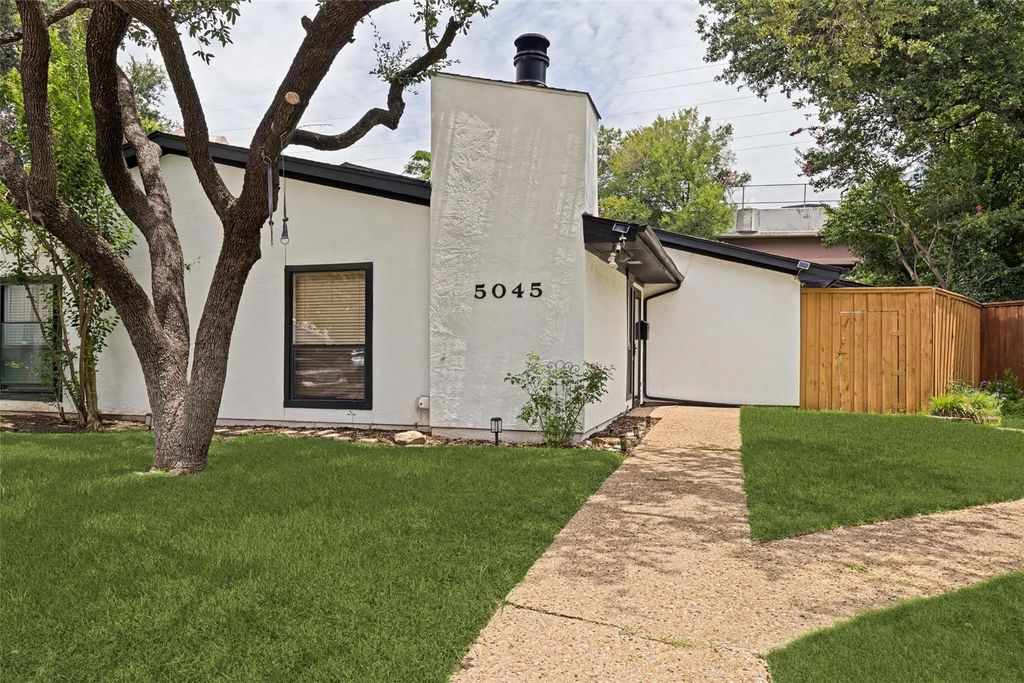 5045 Thunder Road, Dallas