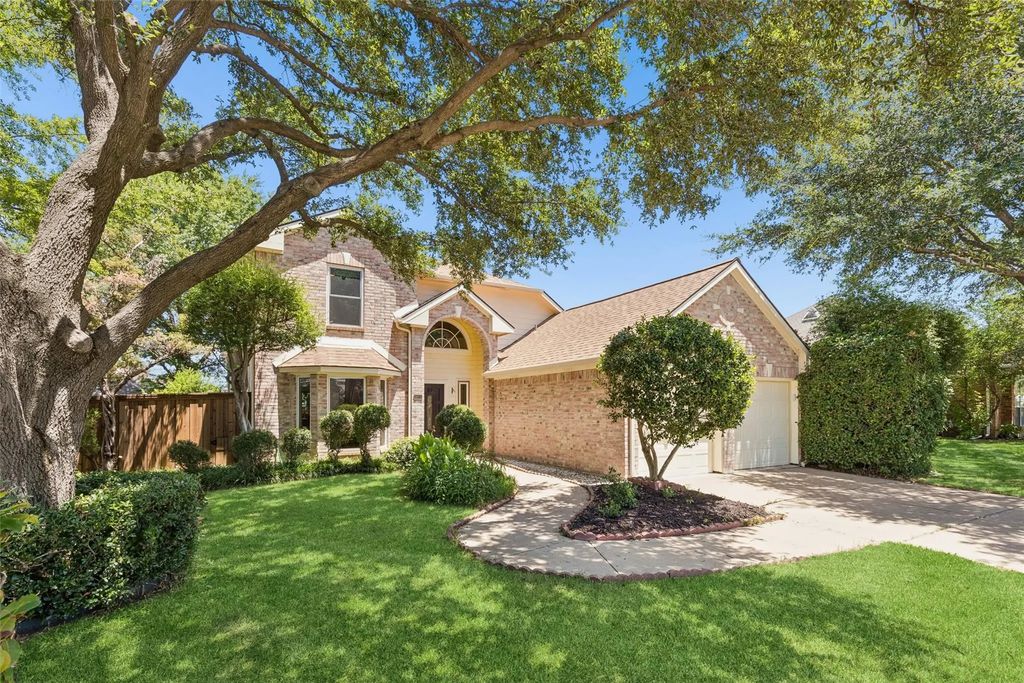 933 Golden Grove Drive, Lewisville