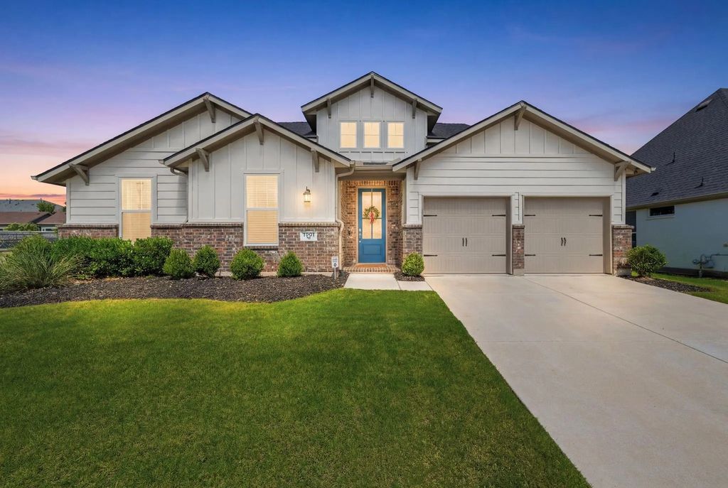 1001 Blueberry Way, Northlake