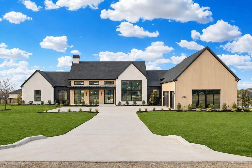 1700 Carter Lane, Gunter