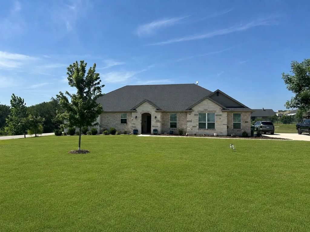 5024 Freestone Drive, Weatherford
