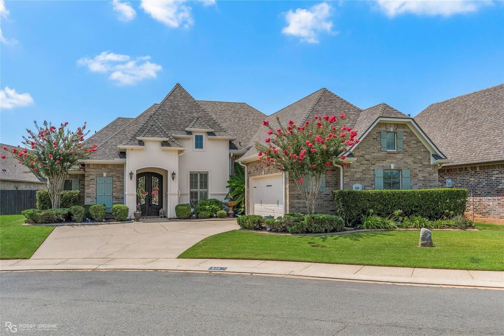 518 Falling Water Circle, Bossier City
