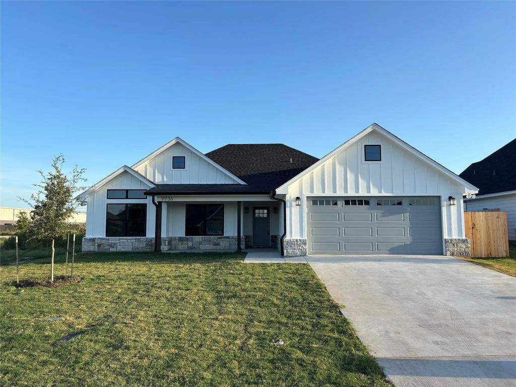 9936 Bridlewood Lane, Waco