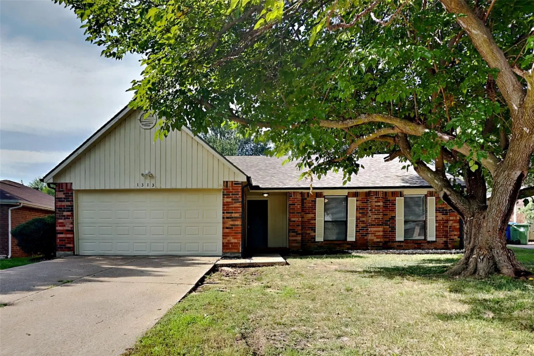 Photo of Listing #21315509