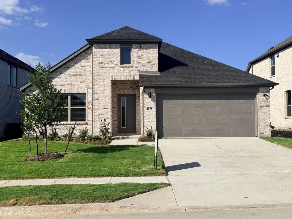 1858 Balfour Bend, Forney