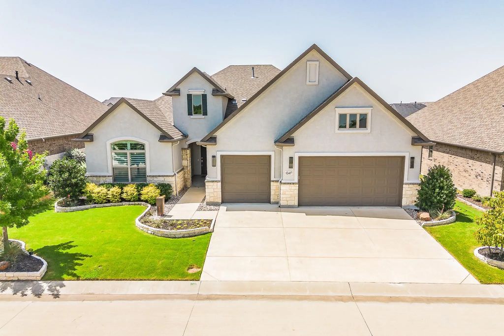 12417 Blue Granite Drive, Denton