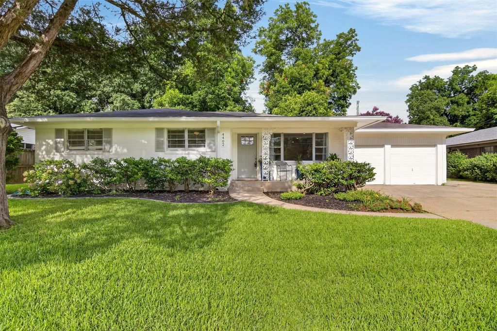 4402 Fern Avenue, Shreveport